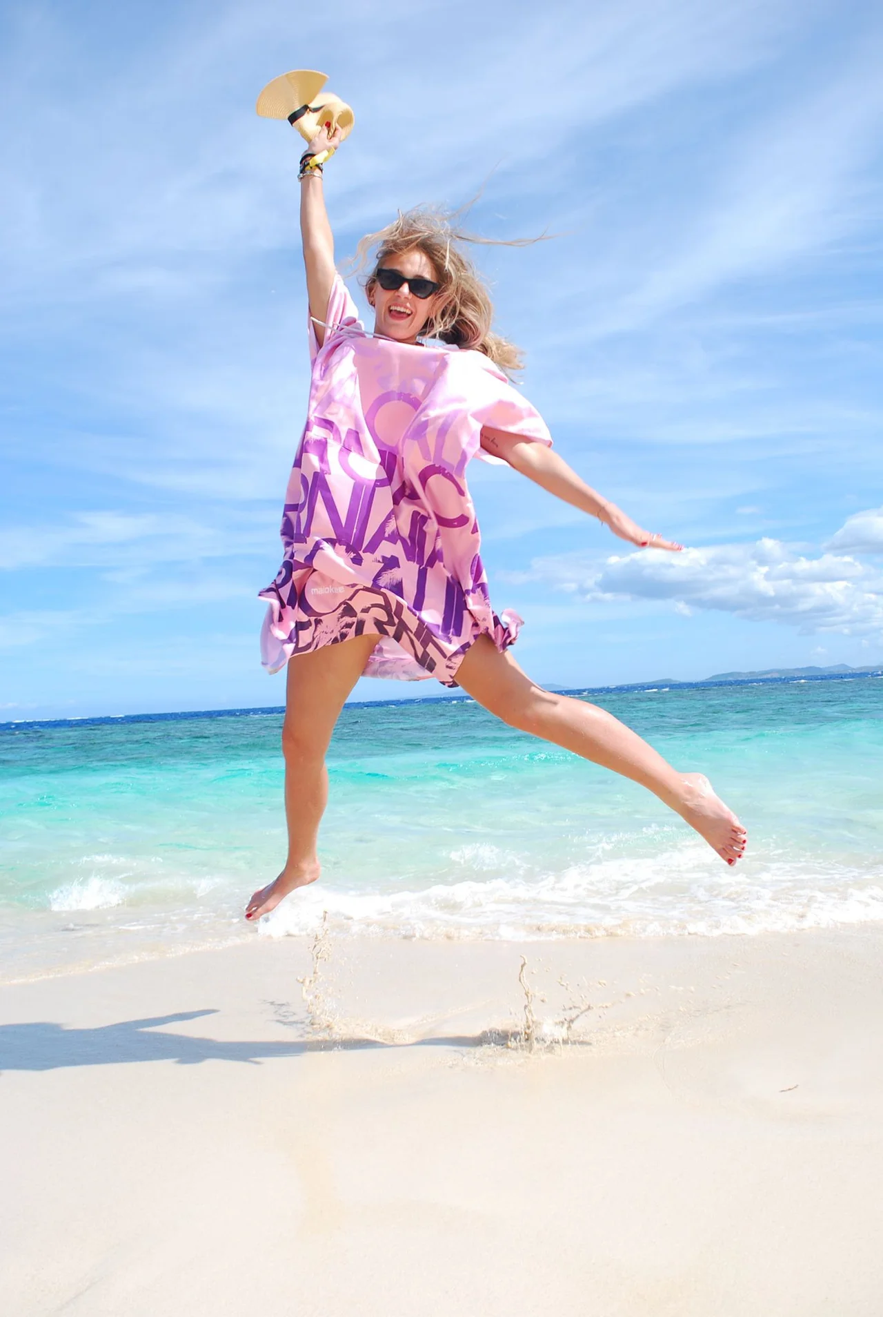 Poncho à capuche surf et plage Adulte California Pink – Image 2